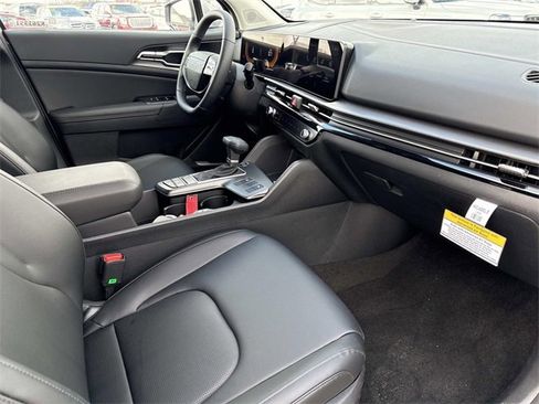New 2026 Kia Sportage EX image 15