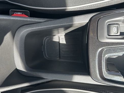 Used 2023 Chevrolet TrailBlazer LT w/ Convenience Package AWD/4WD image 8