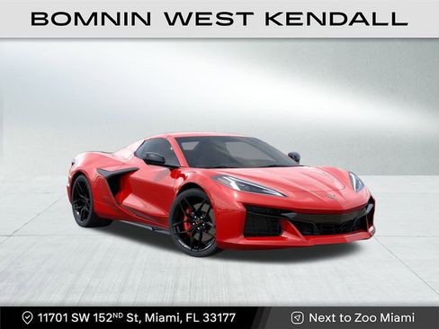 Used 2025 Chevrolet Corvette Z06 image 7