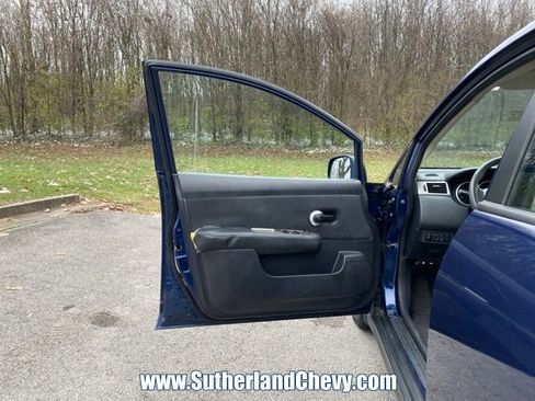 Used 2010 Nissan Versa 1.8 S w/ PWR Plus Pkg image 11