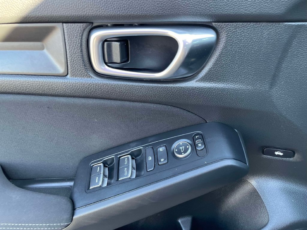 Used 2024 Honda Civic Sport image 18