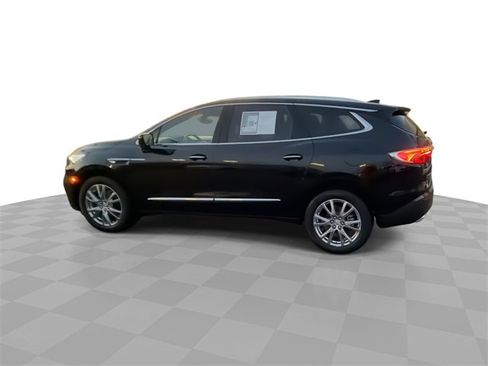 Certified 2024 Buick Enclave Essence w/ Experience Buick Package image 5