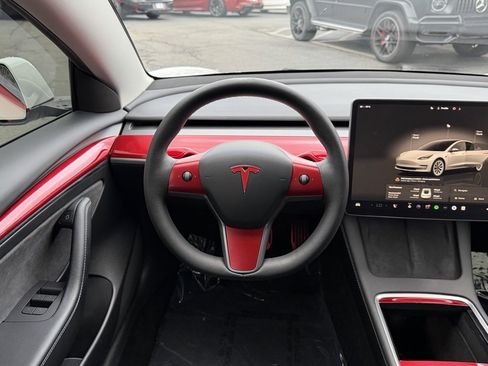 Used 2023 Tesla Model 3 Standard Range image 20
