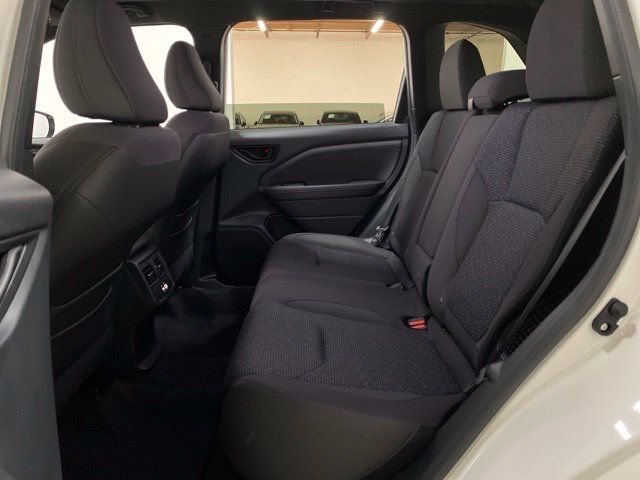 Used 2025 Subaru Forester Premium AWD/4WD image 71