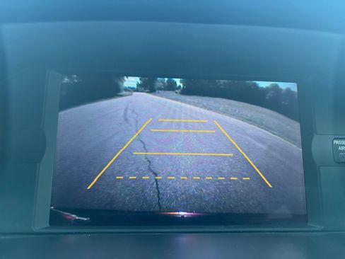 Used 2011 Honda Odyssey EX-L image 16