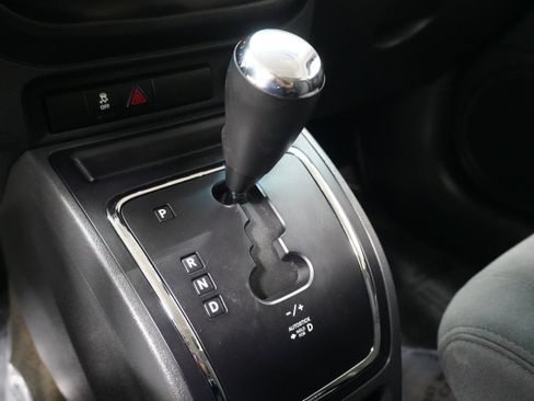 Used 2016 Jeep Patriot Sport image 17