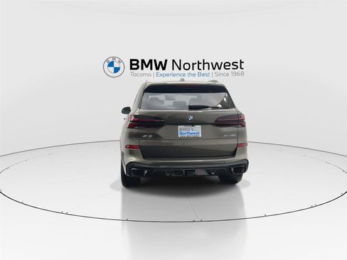 New 2026 BMW X5 xDrive40i w/ M Sport Package image 13