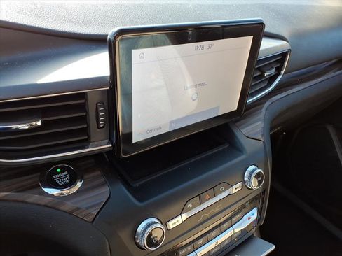 Used 2020 Ford Explorer Limited w/ Class III Trailer Tow Package image 21