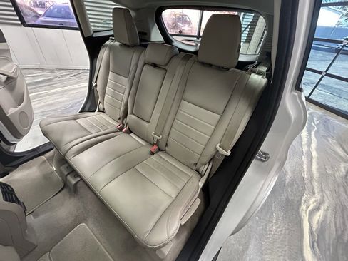 Used 2016 Ford C-MAX SEL w/ Equipment Group 302A image 7