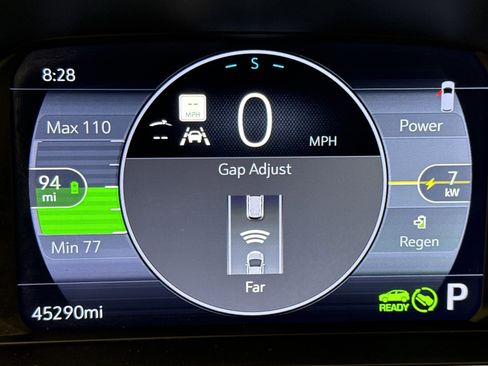 Used 2022 Chevrolet Bolt EUV Premier w/ Sun & Sound Package image 13