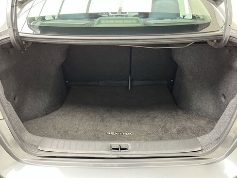 Used 2019 Nissan Sentra SV image 24