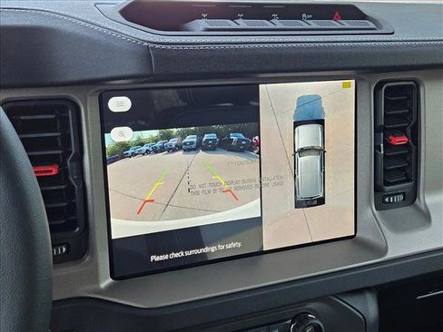 New 2026 Ford Bronco Outer Banks w/ Sasquatch Package AWD/4WD image 13