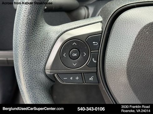 Used 2023 Toyota Corolla LE image 16