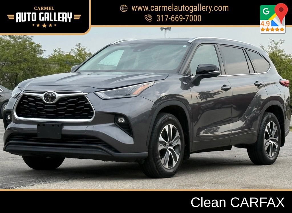 Used 2021 Toyota Highlander XLE AWD/4WD image 1