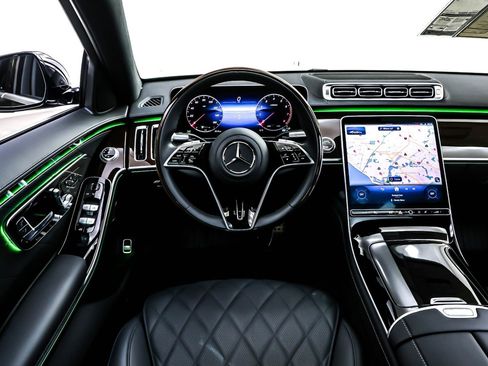 New 2026 Mercedes-Benz S 580 4MATIC Sedan image 4