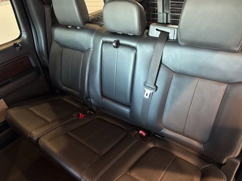 Used 2012 Ford F150 Lariat w/ Lariat Chrome Pkg image 12