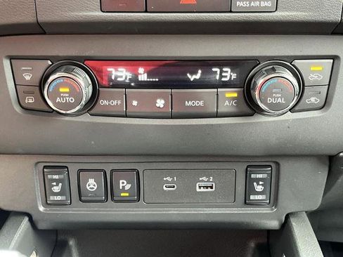 Certified 2024 Nissan Frontier SV w/ Technology Package RWD image 6