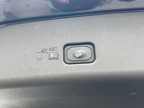 New 2026 Lincoln Nautilus Reserve AWD/4WD image 14