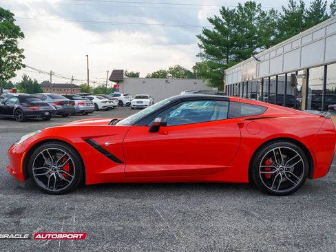 Used 2015 Chevrolet Corvette Stingray Coupe w/ 2LT Preferred Equipment Group RWD image 4