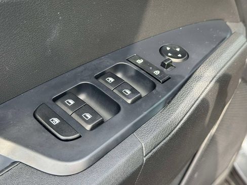 Used 2023 Kia Sportage LX AWD/4WD image 15