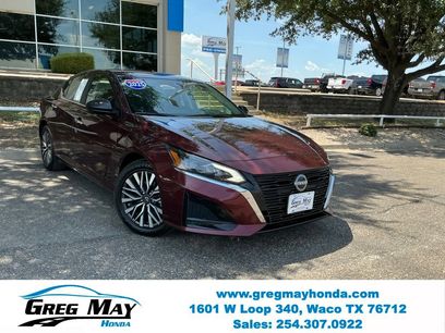 Used 2025 Nissan Altima 2.5 SV
