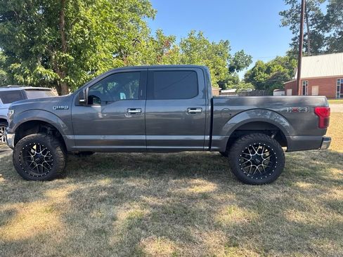 Used 2020 Ford F150 XLT w/ Equipment Group 302A Luxury AWD/4WD image 7