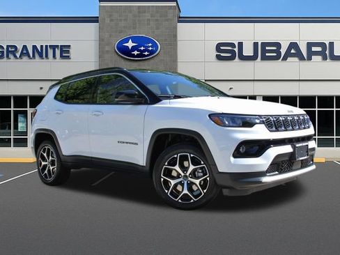 Used 2026 Jeep Compass Limited AWD/4WD image 3