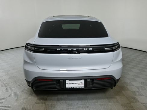 New 2025 Porsche Macan 4 Electric image 30