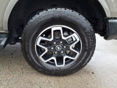 Certified 2025 Ford Bronco Outer Banks image 7