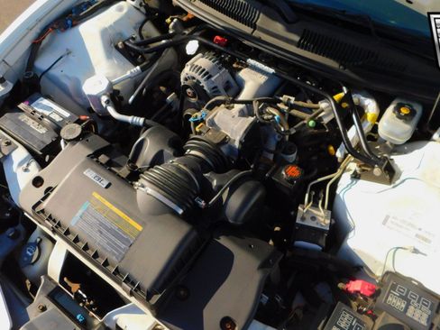 Used 2002 Pontiac Firebird Convertible image 23