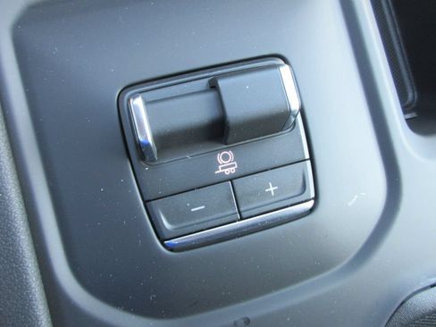 New 2026 GMC Sierra 2500 AT4 AWD/4WD image 19