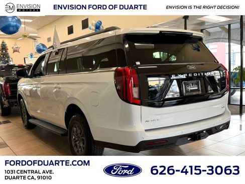 New 2025 Ford Expedition Max Active image 5