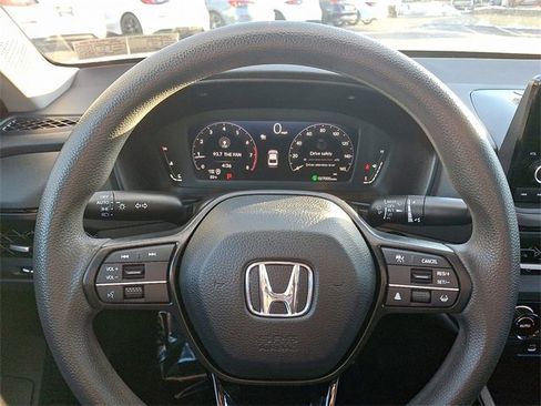Used 2023 Honda Accord EX image 19