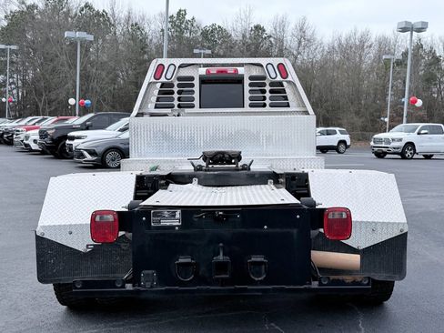 Used 2022 RAM 4500 Tradesman w/ Chrome Appearance Group image 8