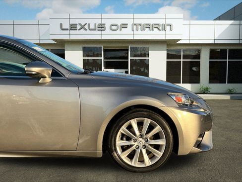 Used 2014 Lexus IS 250 image 33