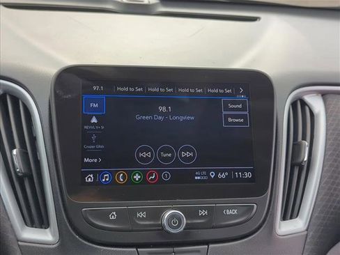 Used 2024 Chevrolet Malibu LT image 13