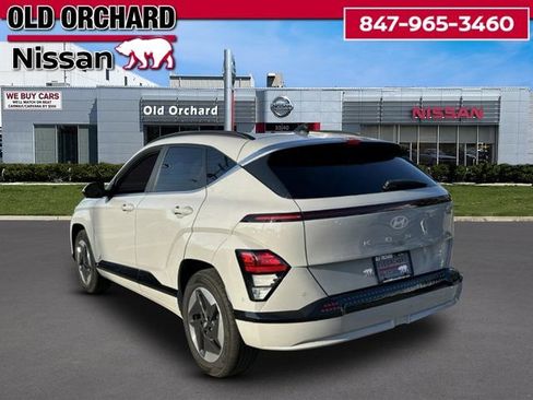 Used 2024 Hyundai Kona Limited FWD image 7