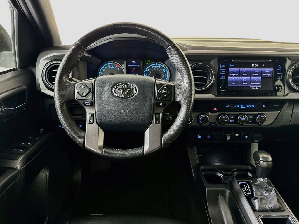 Used 2019 Toyota Tacoma TRD Sport AWD/4WD image 23