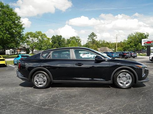 Used 2025 Kia K4 FWD image 2