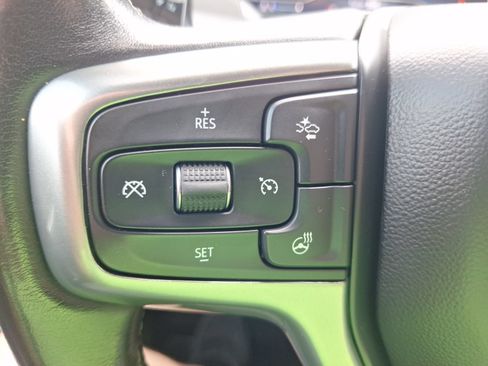 Used 2023 Chevrolet Silverado 1500 LTZ AWD/4WD image 22