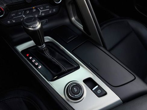 Used 2016 Chevrolet Corvette Stingray Coupe w/ 3LT Preferred Equipment Group image 36