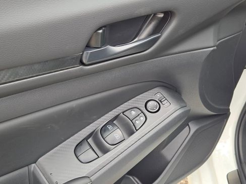 New 2026 Nissan Altima 2.5 SV w/ SV Special Edition Package FWD image 19