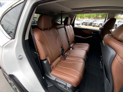 Used 2024 Acura MDX FWD w/ Technology Package image 21