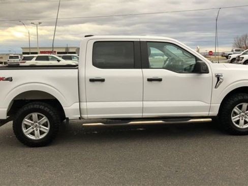 Used 2021 Ford F150 XLT w/ Trailer Tow Package image 9