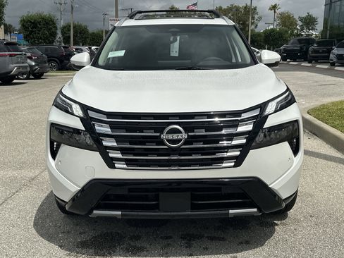 New 2026 Nissan Rogue Platinum AWD/4WD image 4