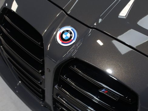 Used 2022 BMW M4 xDrive Competition AWD/4WD image 8