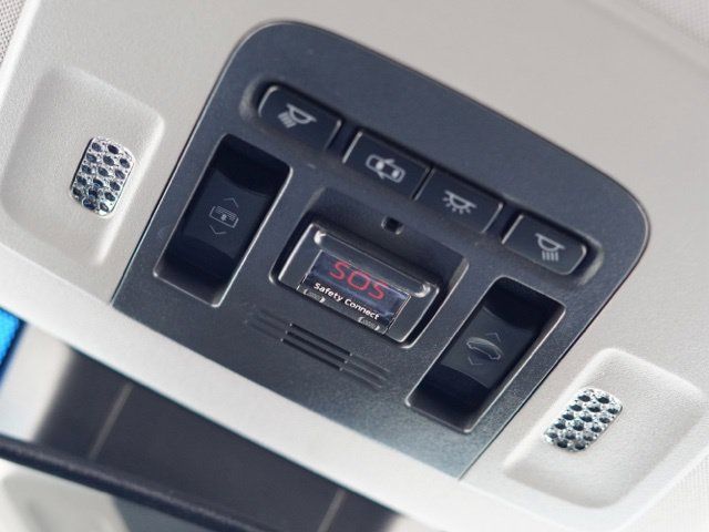 Used 2019 Toyota Camry XSE FWD image 34