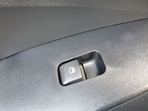 New 2026 Kia Seltos EX w/ EX Sunroof Package FWD image 14