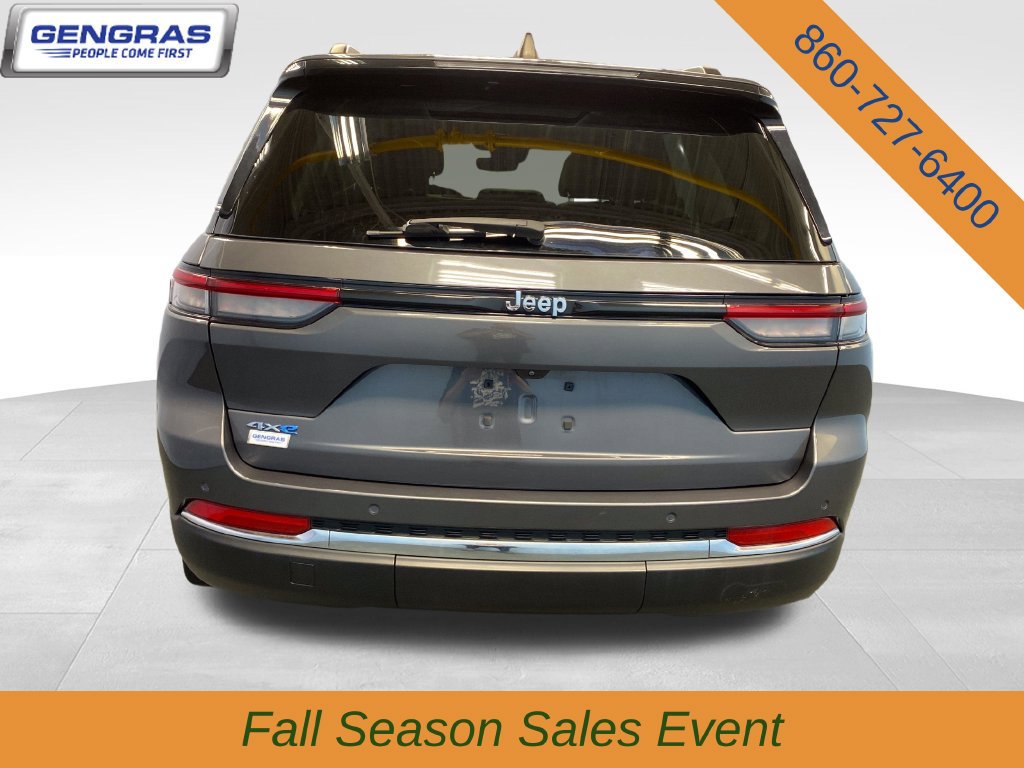 Used 2022 Jeep Grand Cherokee Limited 4xe w/ MOPAR Finishing Package AWD/4WD image 7