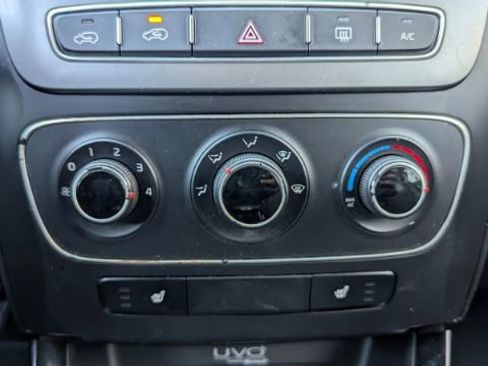 Used 2015 Kia Sorento LX image 40